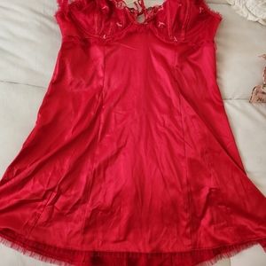 For love and lemons x VS red slip